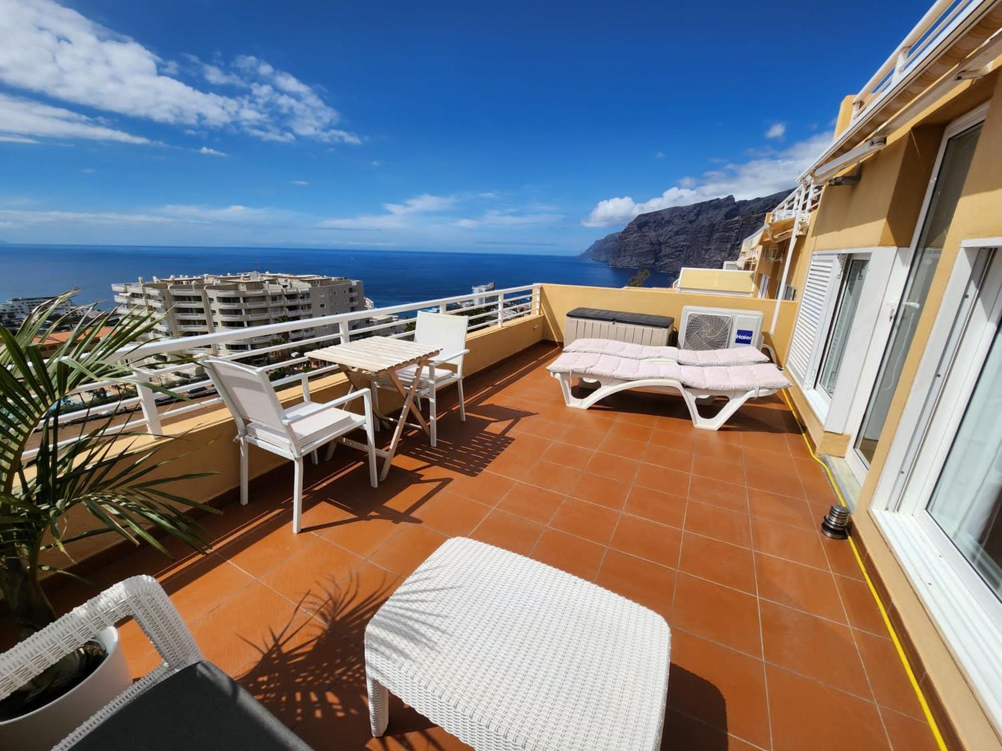 Апартаменти Los Gigantes,Huge Terrace,Sea View,Air Conditioning Пуерто-де-Сантьяго Екстер'єр фото